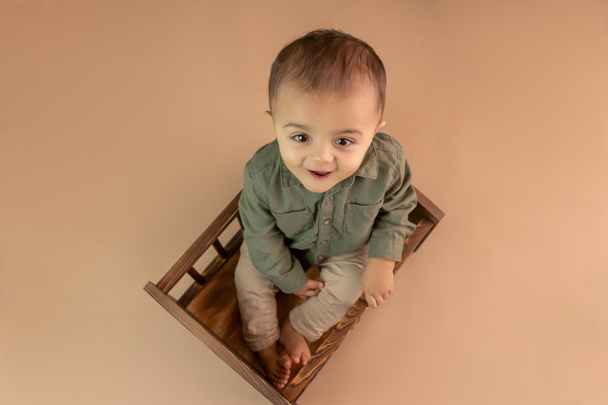 acompanhamento_mensal_fotografia_infantil_fotografia_bebe_ensaio_infantil_crescimento_bebe_primeiro_ano_estudio_fotografico_luz_estudio_maternidade_memorias_familia_criancas_felizes_espontaneidade_momentos_unicos_amor_familia