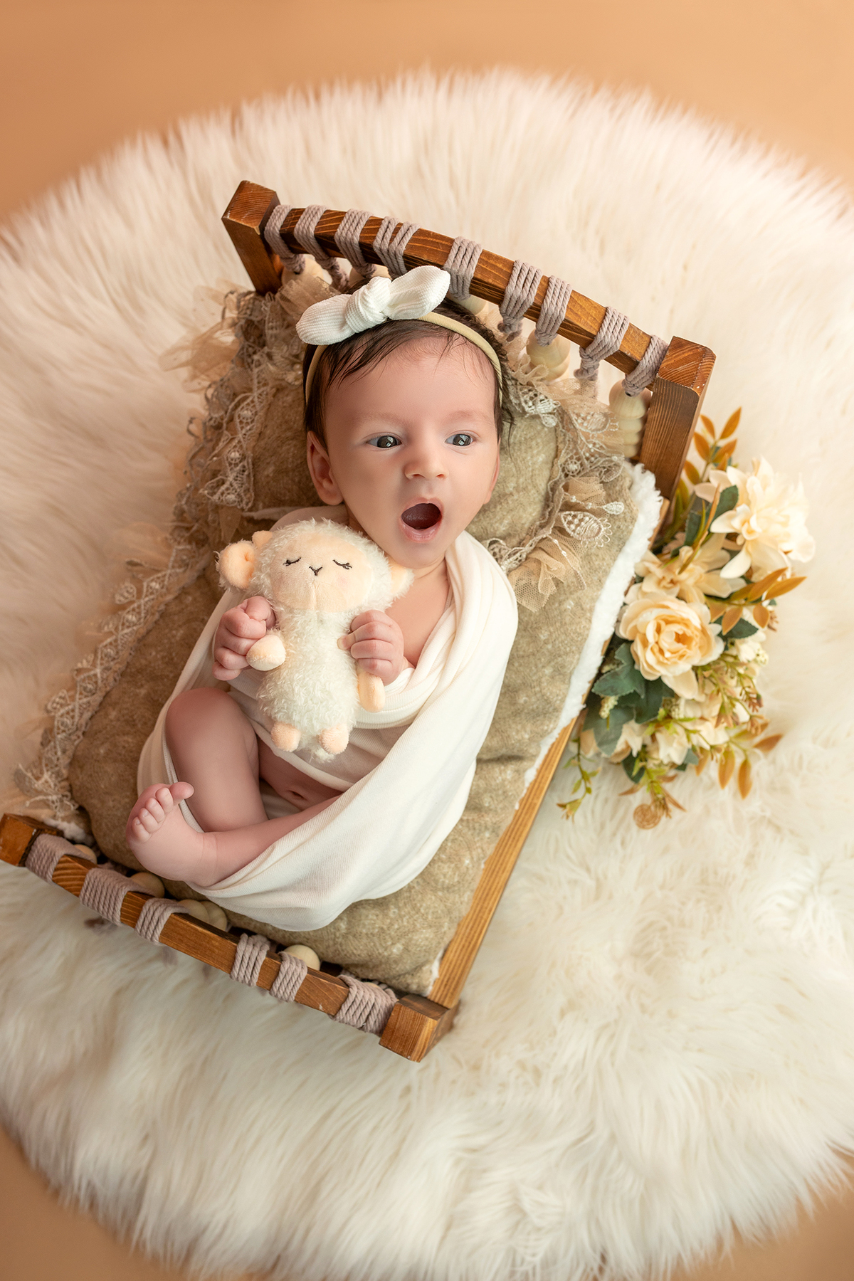 acompanhamento_mensal_fotografia_infantil_fotografia_bebe_ensaio_infantil_crescimento_bebe_primeiro_ano_estudio_fotografico_luz_estudio_maternidade_memorias_familia_criancas_felizes_espontaneidade_momentos_unicos_amor_familia