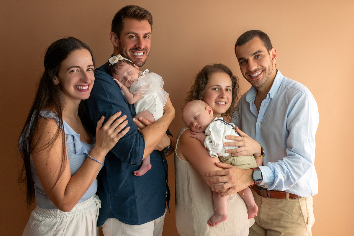 acompanhamento_mensal_fotografia_infantil_fotografia_bebe_ensaio_infantil_crescimento_bebe_primeiro_ano_estudio_fotografico_luz_estudio_maternidade_memorias_familia_criancas_felizes_espontaneidade_momentos_unicos_amor_familia