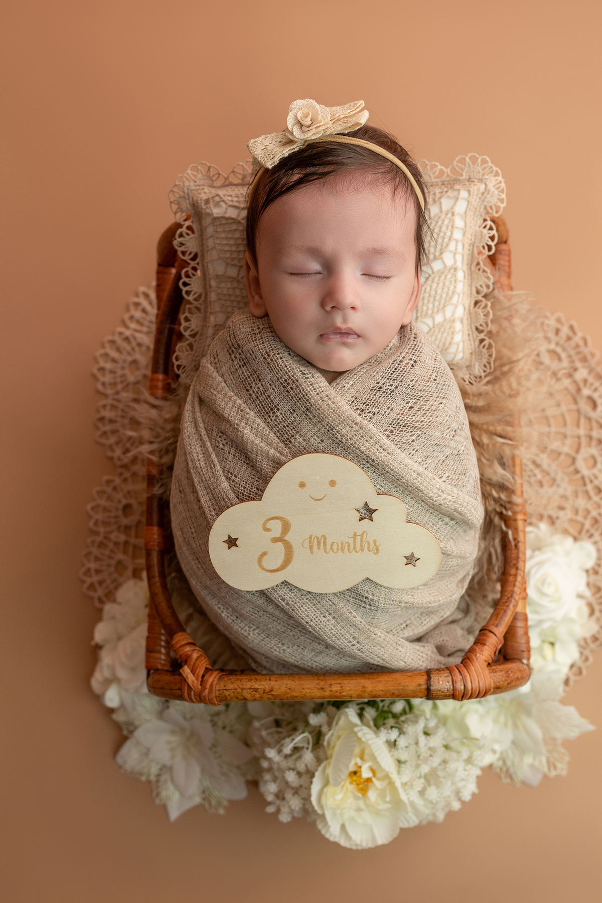 acompanhamento_mensal_fotografia_infantil_fotografia_bebe_ensaio_infantil_crescimento_bebe_primeiro_ano_estudio_fotografico_luz_estudio_maternidade_memorias_familia_criancas_felizes_espontaneidade_momentos_unicos_amor_familia