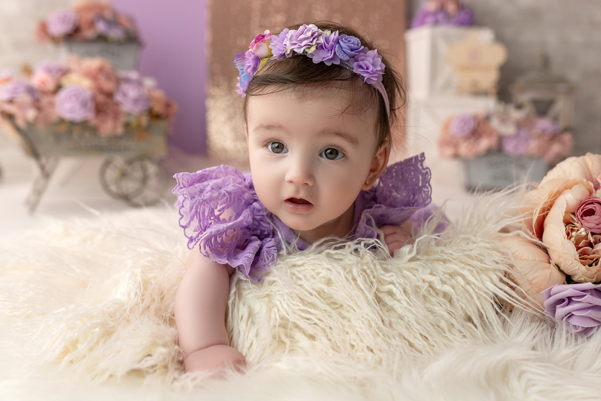 acompanhamento_mensal_fotografia_infantil_fotografia_bebe_ensaio_infantil_crescimento_bebe_primeiro_ano_estudio_fotografico_luz_estudio_maternidade_memorias_familia_criancas_felizes_espontaneidade_momentos_unicos_amor_familia