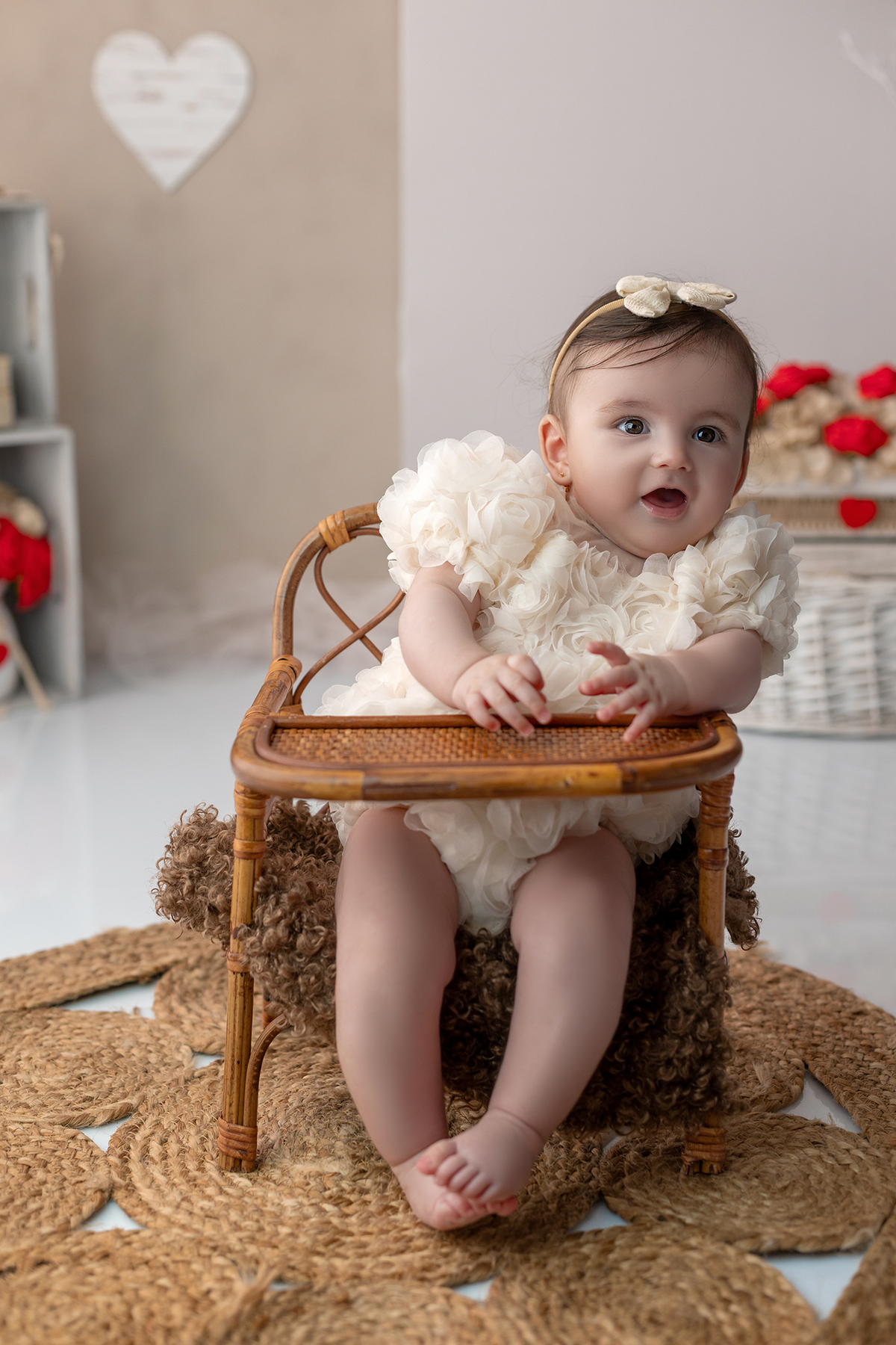 acompanhamento_mensal_fotografia_infantil_fotografia_bebe_ensaio_infantil_crescimento_bebe_primeiro_ano_estudio_fotografico_luz_estudio_maternidade_memorias_familia_criancas_felizes_espontaneidade_momentos_unicos_amor_familia