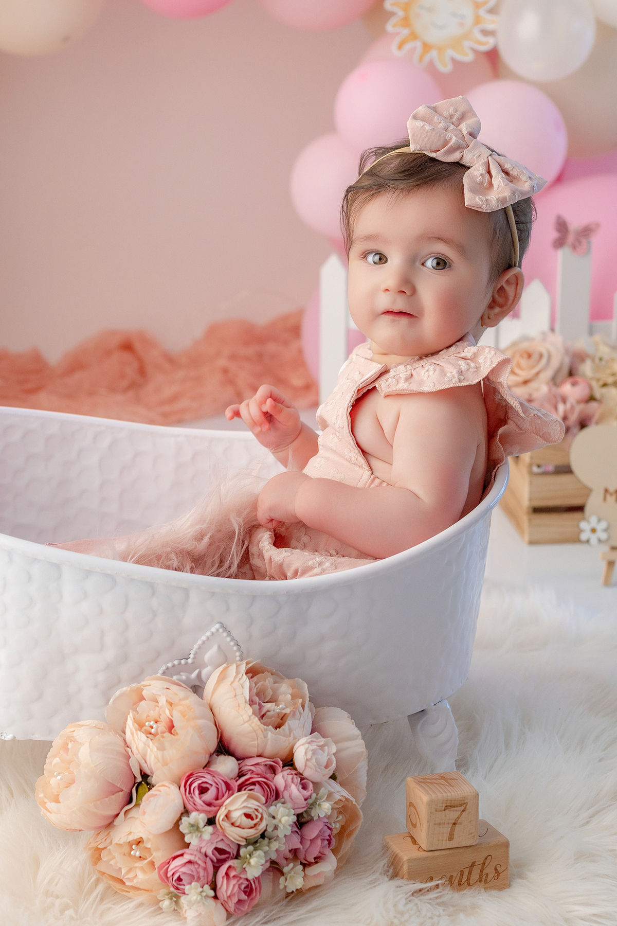 acompanhamento_mensal_fotografia_infantil_fotografia_bebe_ensaio_infantil_crescimento_bebe_primeiro_ano_estudio_fotografico_luz_estudio_maternidade_memorias_familia_criancas_felizes_espontaneidade_momentos_unicos_amor_familia