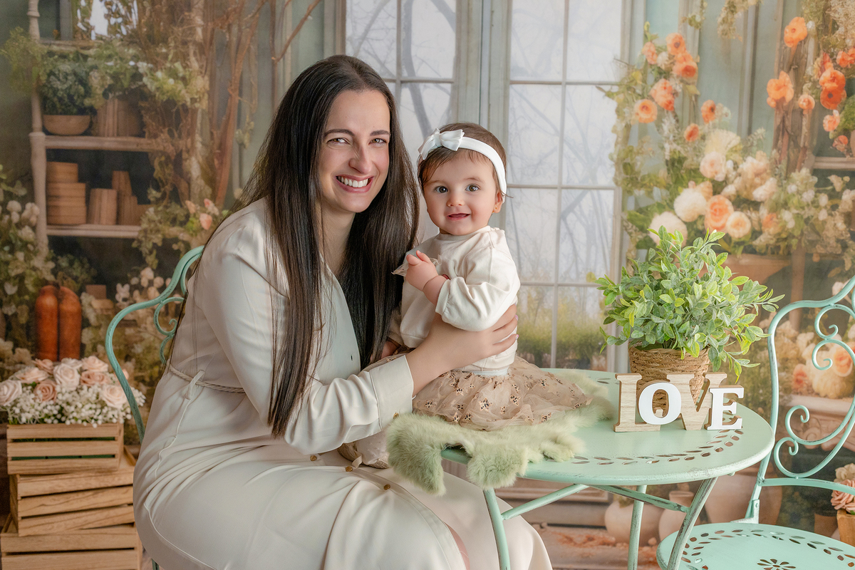 acompanhamento_mensal_fotografia_infantil_fotografia_bebe_ensaio_infantil_crescimento_bebe_primeiro_ano_estudio_fotografico_luz_estudio_maternidade_memorias_familia_criancas_felizes_espontaneidade_momentos_unicos_amor_familia