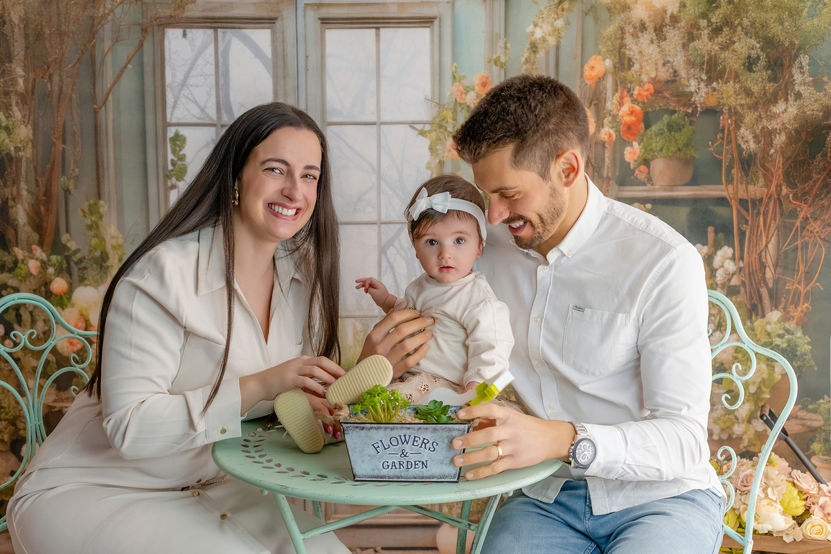 acompanhamento_mensal_fotografia_infantil_fotografia_bebe_ensaio_infantil_crescimento_bebe_primeiro_ano_estudio_fotografico_luz_estudio_maternidade_memorias_familia_criancas_felizes_espontaneidade_momentos_unicos_amor_familia