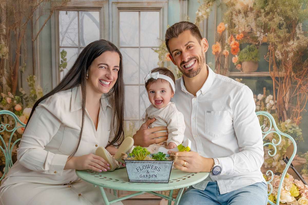 acompanhamento_mensal_fotografia_infantil_fotografia_bebe_ensaio_infantil_crescimento_bebe_primeiro_ano_estudio_fotografico_luz_estudio_maternidade_memorias_familia_criancas_felizes_espontaneidade_momentos_unicos_amor_familia
