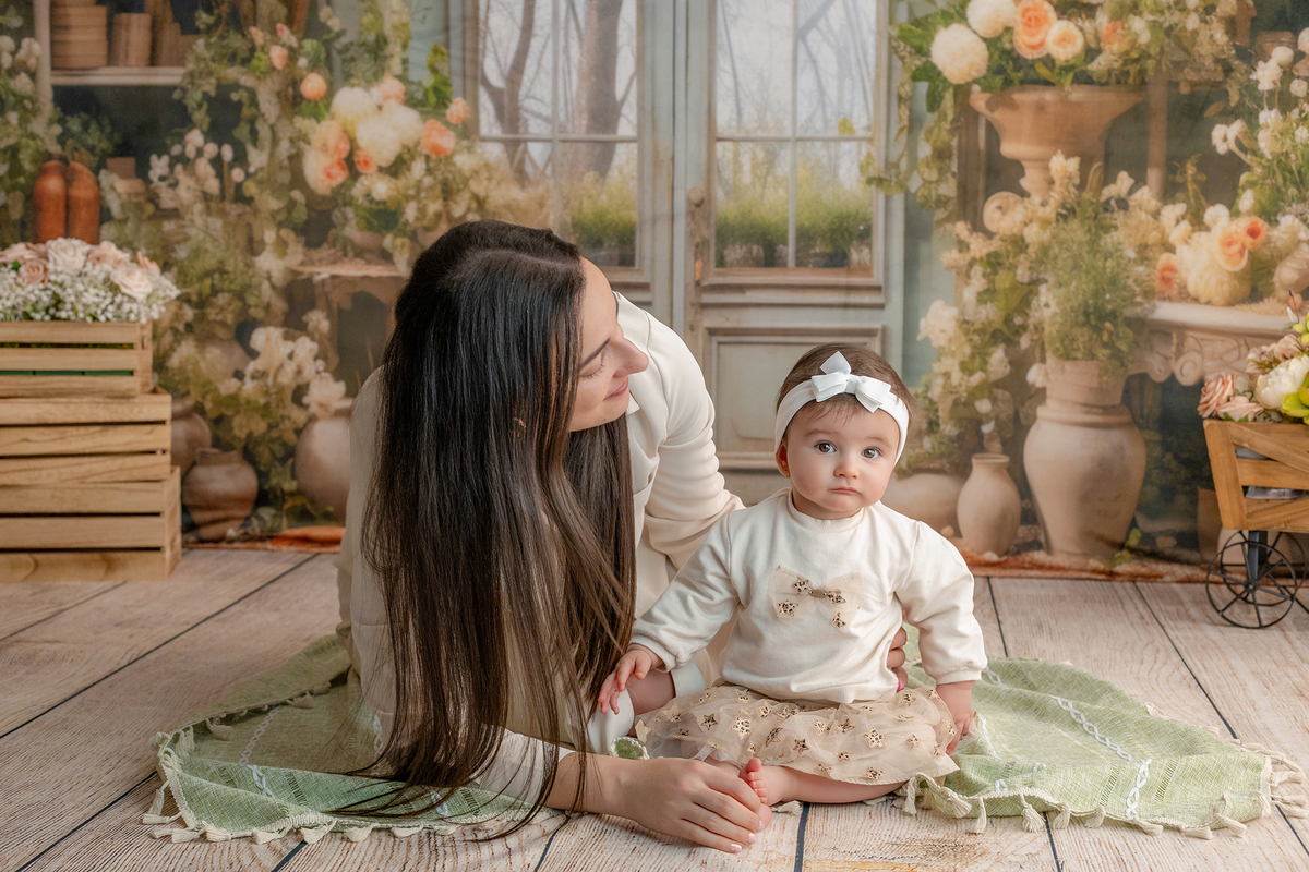 acompanhamento_mensal_fotografia_infantil_fotografia_bebe_ensaio_infantil_crescimento_bebe_primeiro_ano_estudio_fotografico_luz_estudio_maternidade_memorias_familia_criancas_felizes_espontaneidade_momentos_unicos_amor_familia
