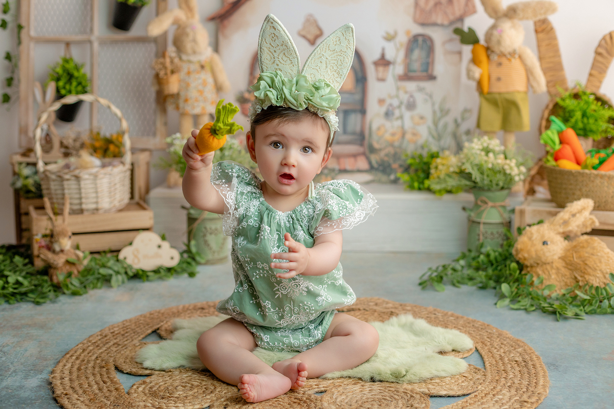 acompanhamento_mensal_fotografia_infantil_fotografia_bebe_ensaio_infantil_crescimento_bebe_primeiro_ano_estudio_fotografico_luz_estudio_maternidade_memorias_familia_criancas_felizes_espontaneidade_momentos_unicos_amor_familia