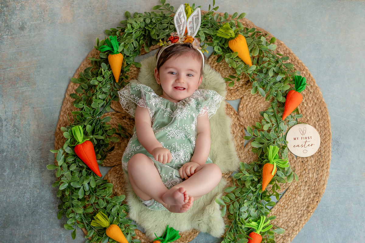 acompanhamento_mensal_fotografia_infantil_fotografia_bebe_ensaio_infantil_crescimento_bebe_primeiro_ano_estudio_fotografico_luz_estudio_maternidade_memorias_familia_criancas_felizes_espontaneidade_momentos_unicos_amor_familia