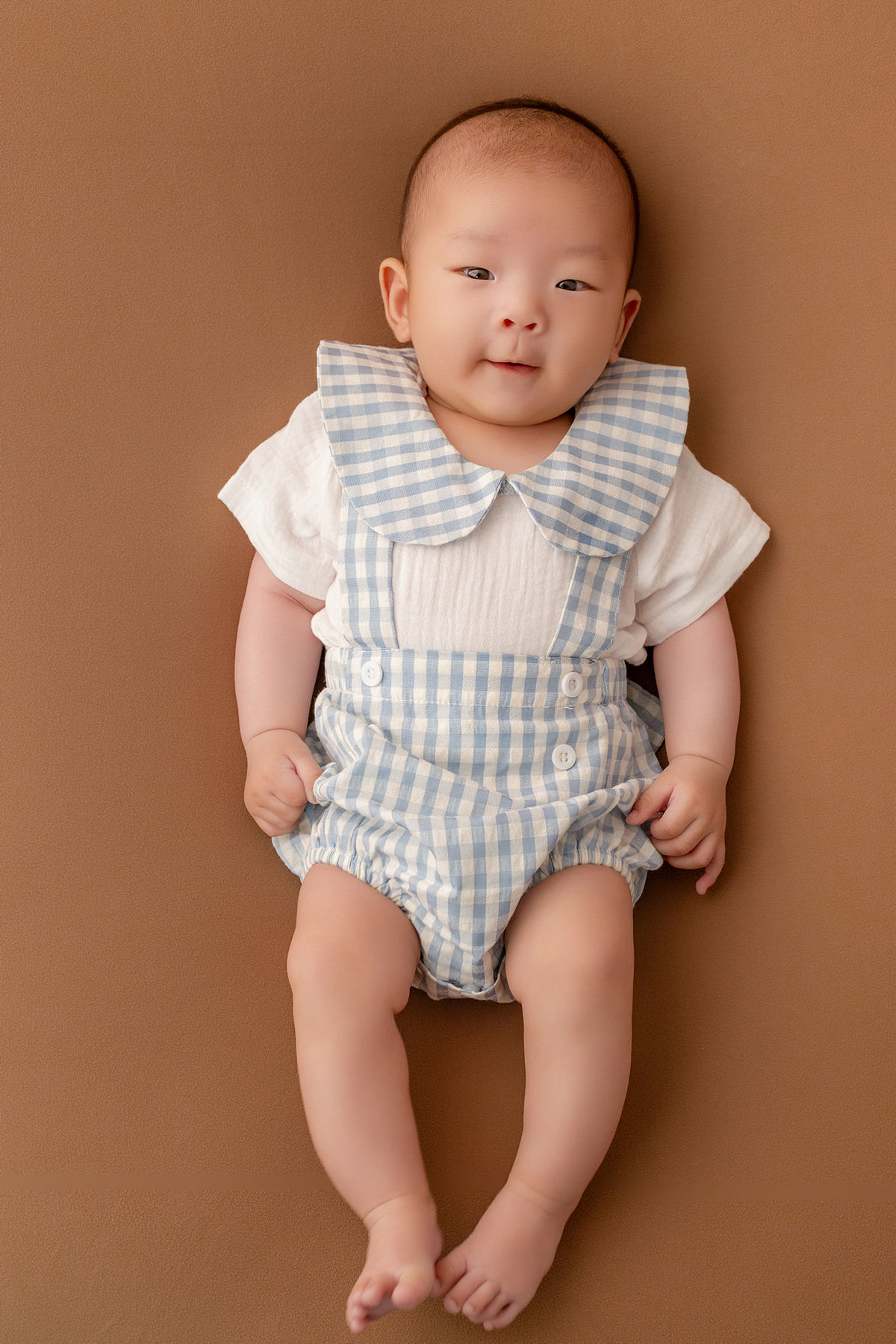 acompanhamento_mensal_fotografia_infantil_fotografia_bebe_ensaio_infantil_crescimento_bebe_primeiro_ano_estudio_fotografico_luz_estudio_maternidade_memorias_familia_criancas_felizes_espontaneidade_momentos_unicos_amor_familia