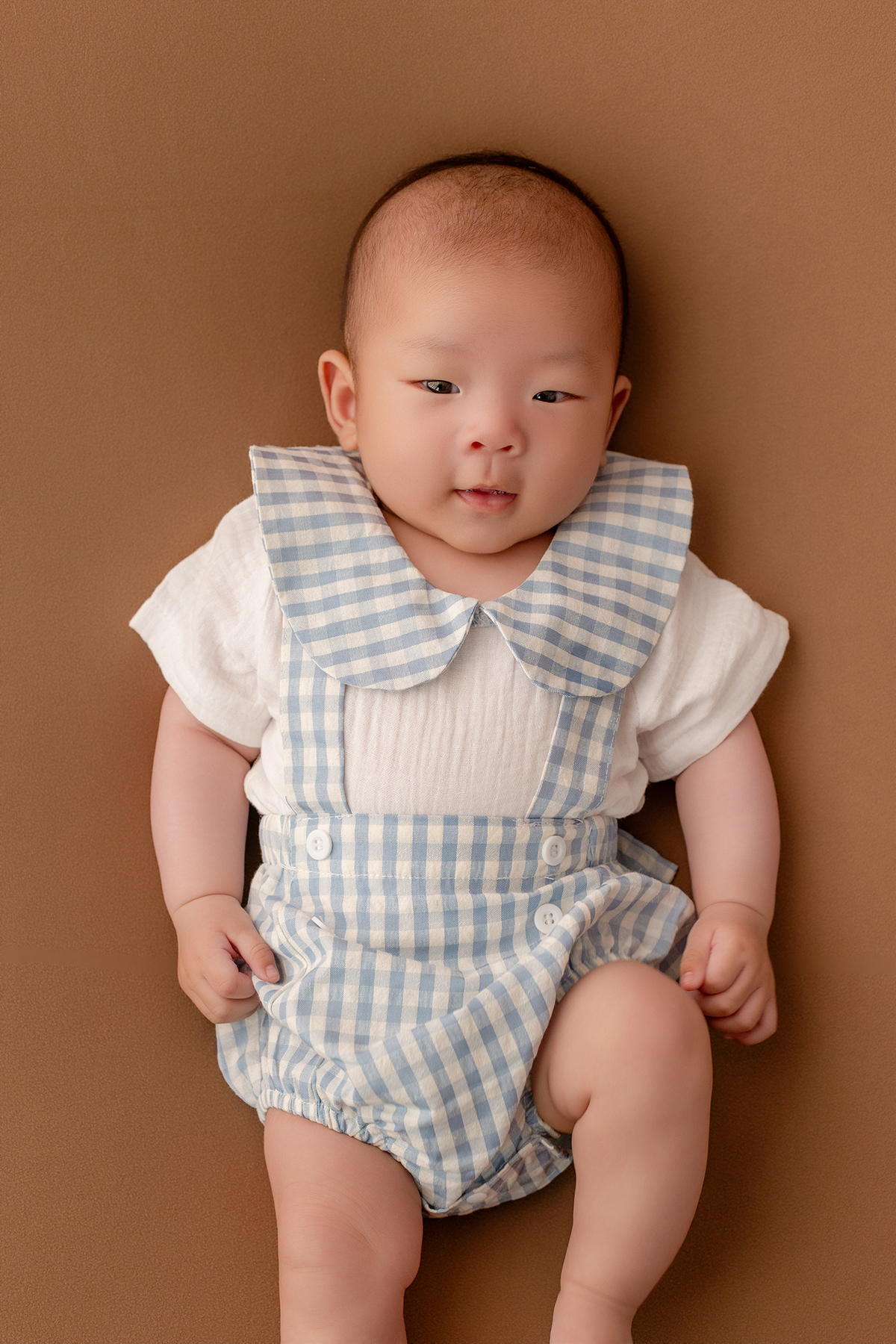 acompanhamento_mensal_fotografia_infantil_fotografia_bebe_ensaio_infantil_crescimento_bebe_primeiro_ano_estudio_fotografico_luz_estudio_maternidade_memorias_familia_criancas_felizes_espontaneidade_momentos_unicos_amor_familia
