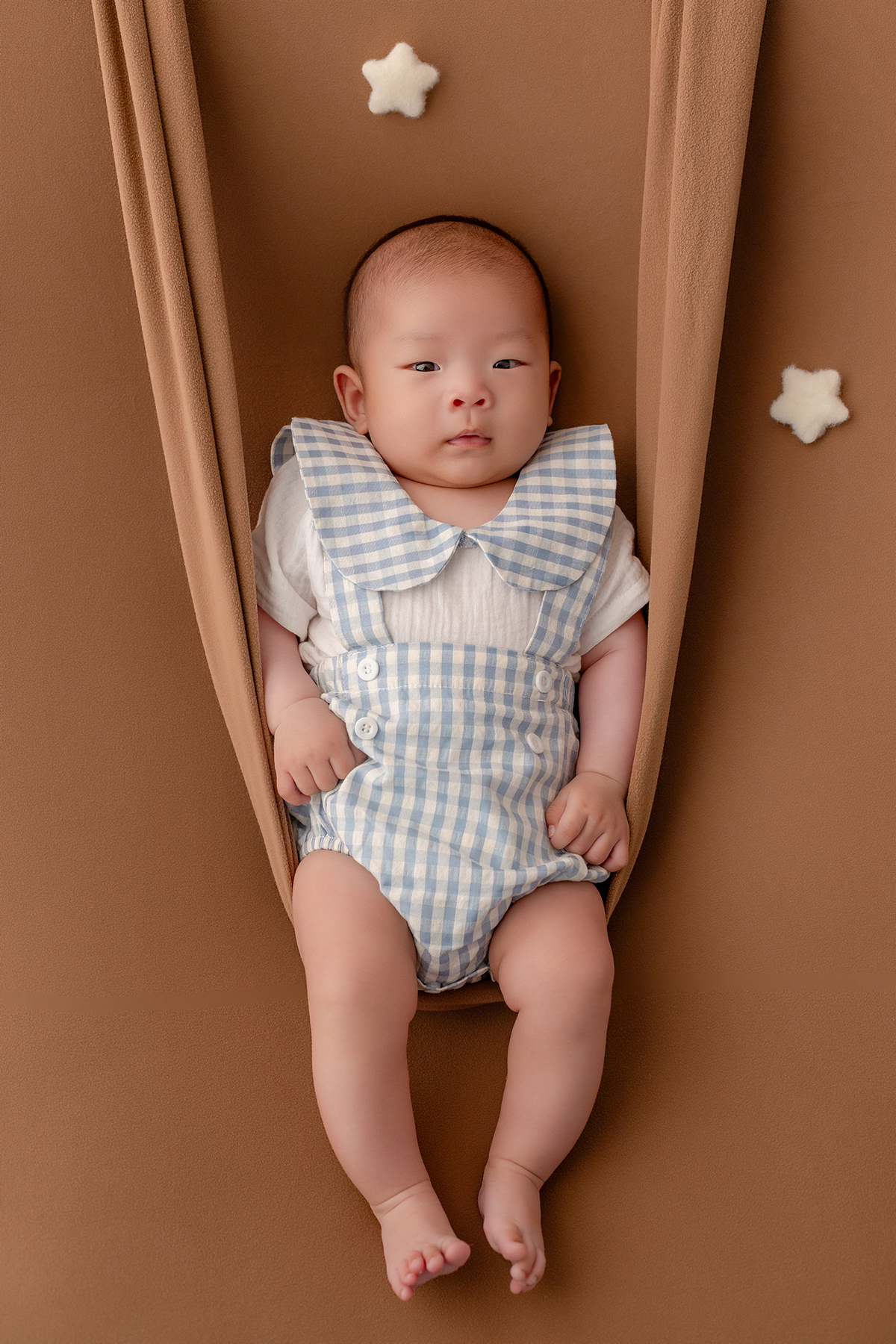 acompanhamento_mensal_fotografia_infantil_fotografia_bebe_ensaio_infantil_crescimento_bebe_primeiro_ano_estudio_fotografico_luz_estudio_maternidade_memorias_familia_criancas_felizes_espontaneidade_momentos_unicos_amor_familia