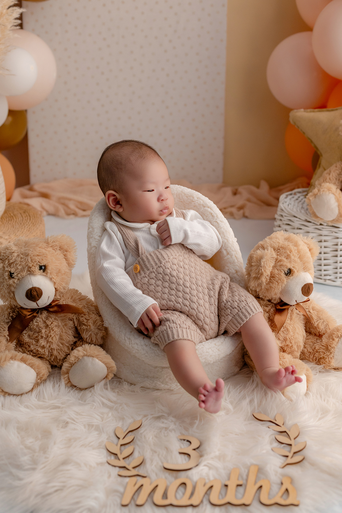 acompanhamento_mensal_fotografia_infantil_fotografia_bebe_ensaio_infantil_crescimento_bebe_primeiro_ano_estudio_fotografico_luz_estudio_maternidade_memorias_familia_criancas_felizes_espontaneidade_momentos_unicos_amor_familia