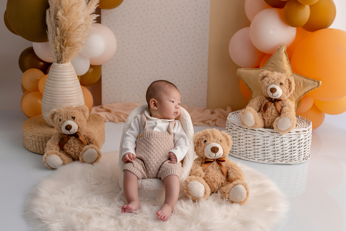 acompanhamento_mensal_fotografia_infantil_fotografia_bebe_ensaio_infantil_crescimento_bebe_primeiro_ano_estudio_fotografico_luz_estudio_maternidade_memorias_familia_criancas_felizes_espontaneidade_momentos_unicos_amor_familia