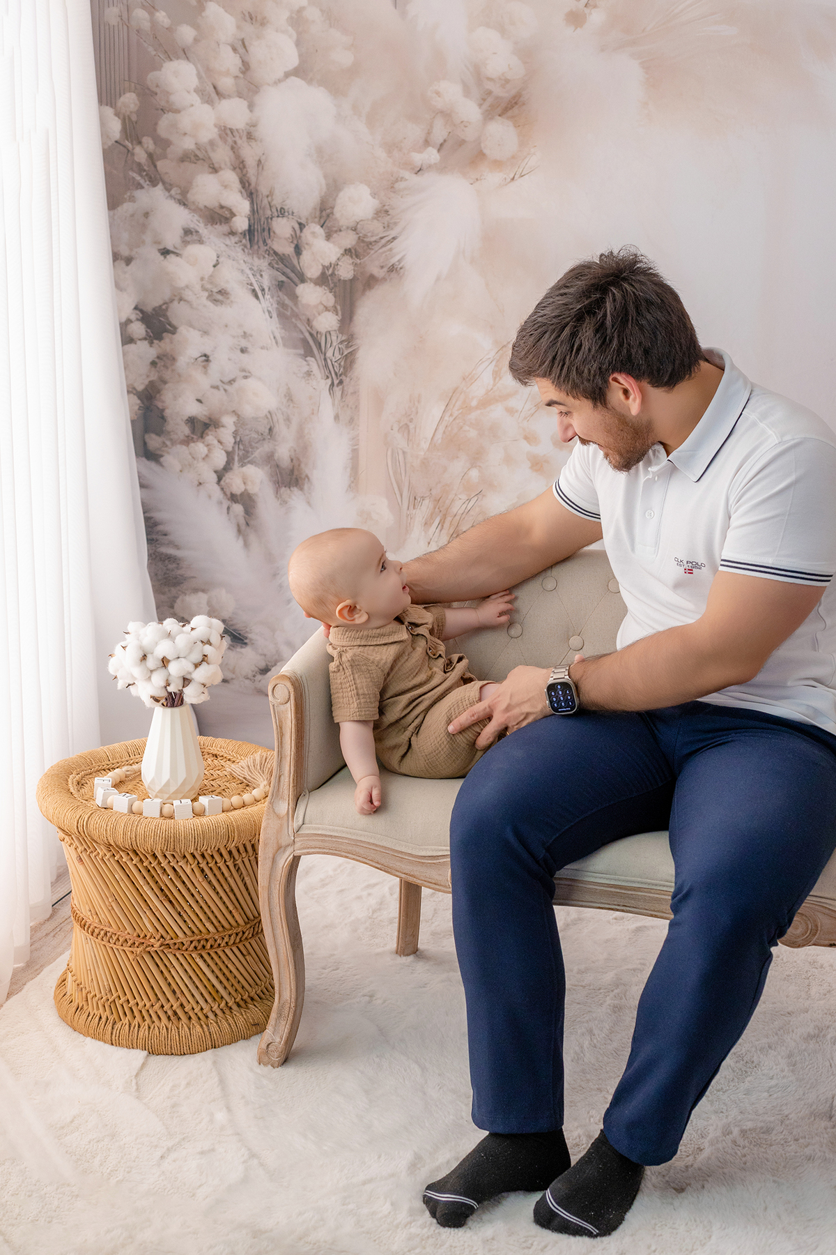 acompanhamento_mensal_fotografia_infantil_fotografia_bebe_ensaio_infantil_crescimento_bebe_primeiro_ano_estudio_fotografico_luz_estudio_maternidade_memorias_familia_criancas_felizes_espontaneidade_momentos_unicos_amor_familia