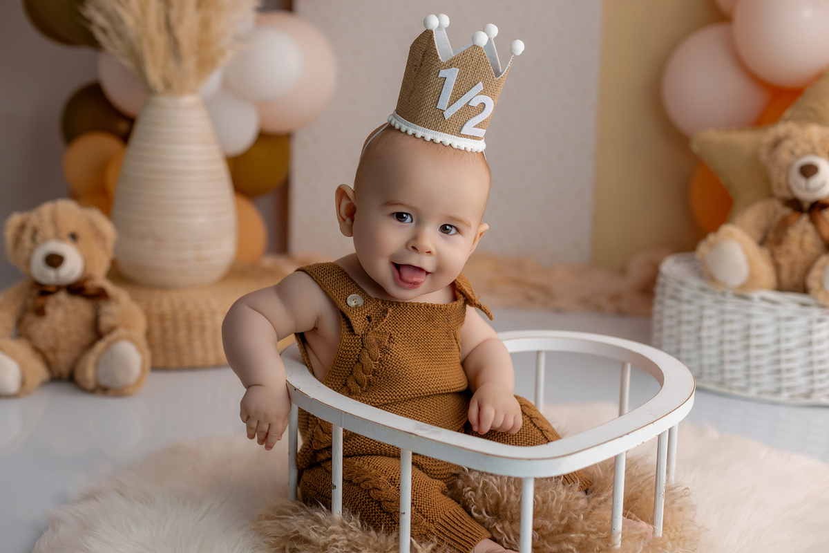 acompanhamento_mensal_fotografia_infantil_fotografia_bebe_ensaio_infantil_crescimento_bebe_primeiro_ano_estudio_fotografico_luz_estudio_maternidade_memorias_familia_criancas_felizes_espontaneidade_momentos_unicos_amor_familia