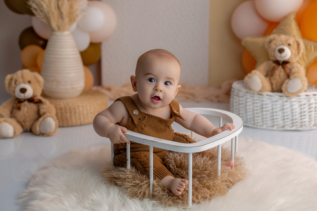 acompanhamento_mensal_fotografia_infantil_fotografia_bebe_ensaio_infantil_crescimento_bebe_primeiro_ano_estudio_fotografico_luz_estudio_maternidade_memorias_familia_criancas_felizes_espontaneidade_momentos_unicos_amor_familia