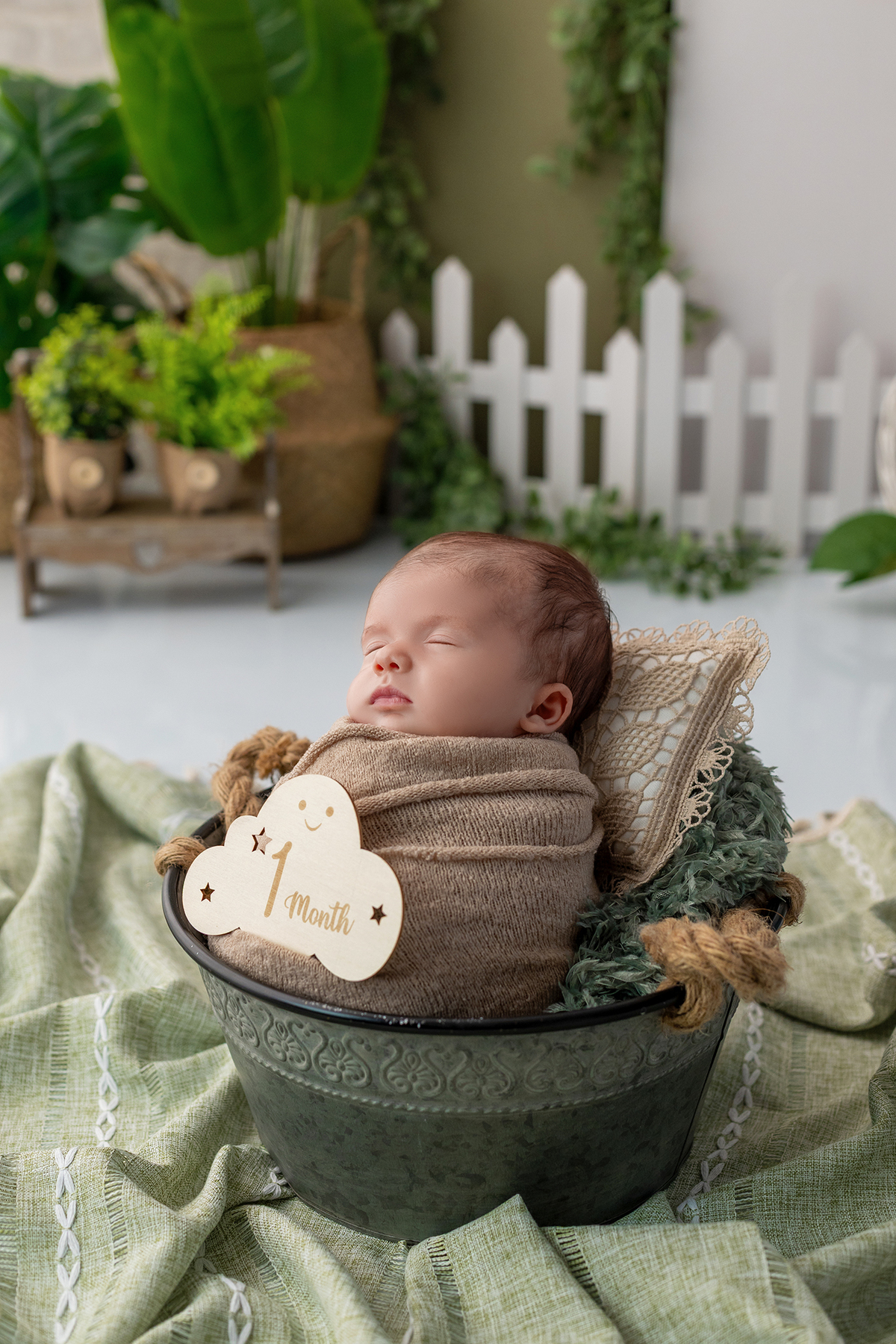 acompanhamento_mensal_fotografia_infantil_fotografia_bebe_ensaio_infantil_crescimento_bebe_primeiro_ano_estudio_fotografico_luz_estudio_maternidade_memorias_familia_criancas_felizes_espontaneidade_momentos_unicos_amor_familia