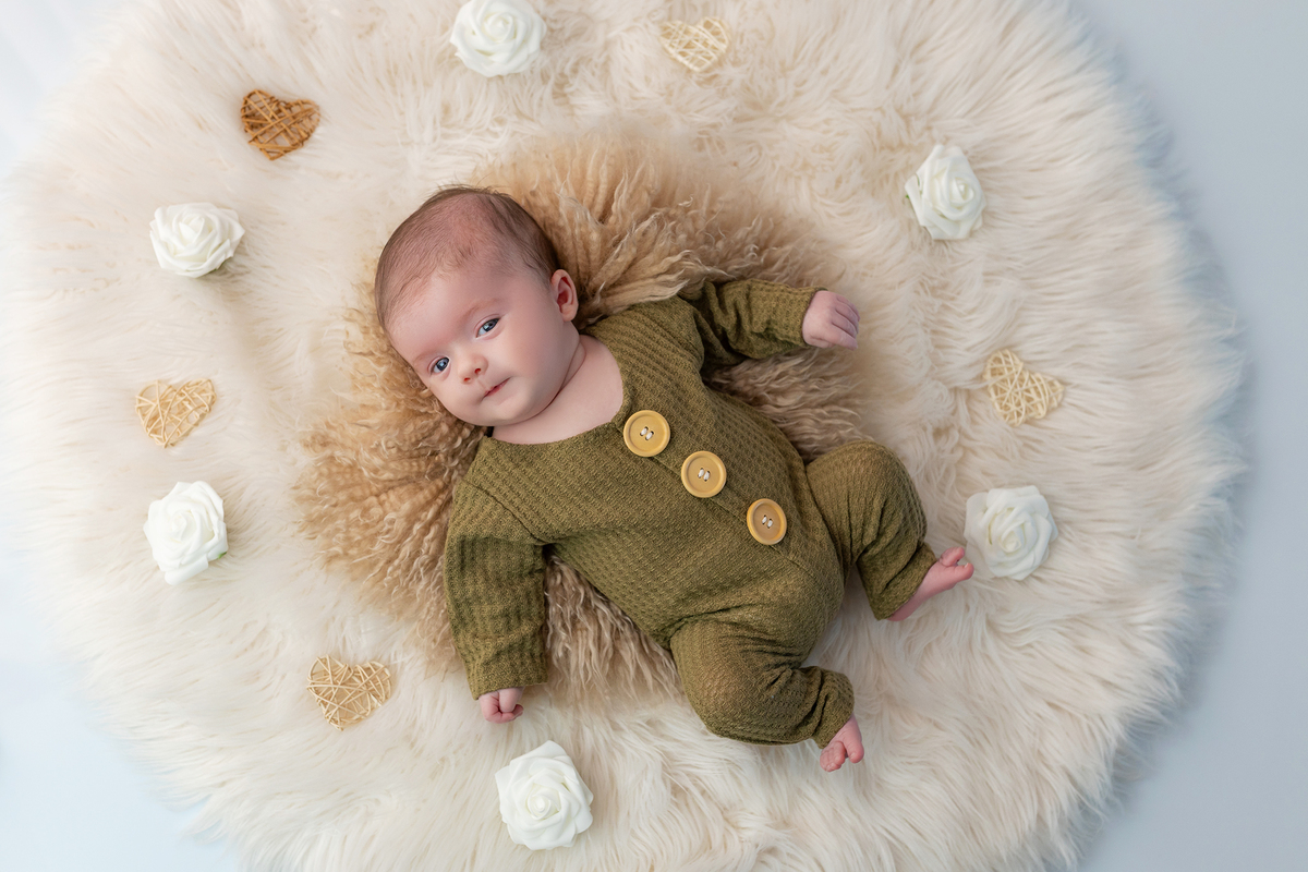 acompanhamento_mensal_fotografia_infantil_fotografia_bebe_ensaio_infantil_crescimento_bebe_primeiro_ano_estudio_fotografico_luz_estudio_maternidade_memorias_familia_criancas_felizes_espontaneidade_momentos_unicos_amor_familia