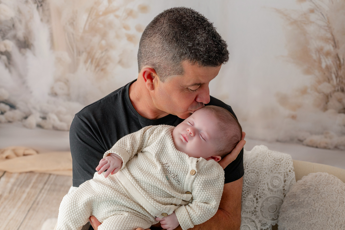 acompanhamento_mensal_fotografia_infantil_fotografia_bebe_ensaio_infantil_crescimento_bebe_primeiro_ano_estudio_fotografico_luz_estudio_maternidade_memorias_familia_criancas_felizes_espontaneidade_momentos_unicos_amor_familia
