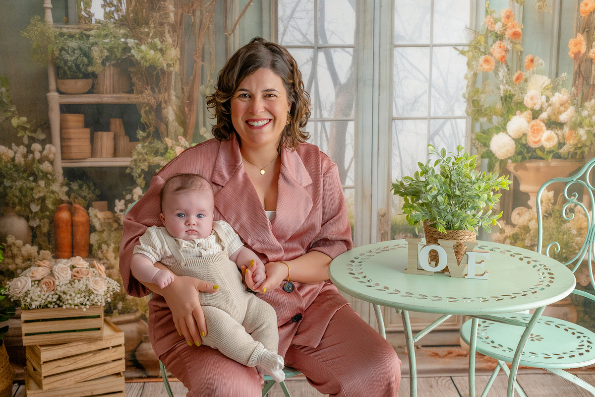 acompanhamento_mensal_fotografia_infantil_fotografia_bebe_ensaio_infantil_crescimento_bebe_primeiro_ano_estudio_fotografico_luz_estudio_maternidade_memorias_familia_criancas_felizes_espontaneidade_momentos_unicos_amor_familia