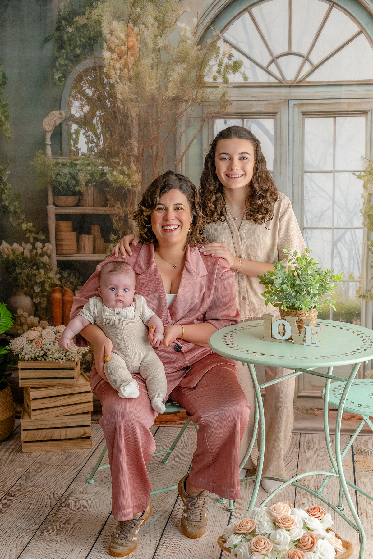 acompanhamento_mensal_fotografia_infantil_fotografia_bebe_ensaio_infantil_crescimento_bebe_primeiro_ano_estudio_fotografico_luz_estudio_maternidade_memorias_familia_criancas_felizes_espontaneidade_momentos_unicos_amor_familia
