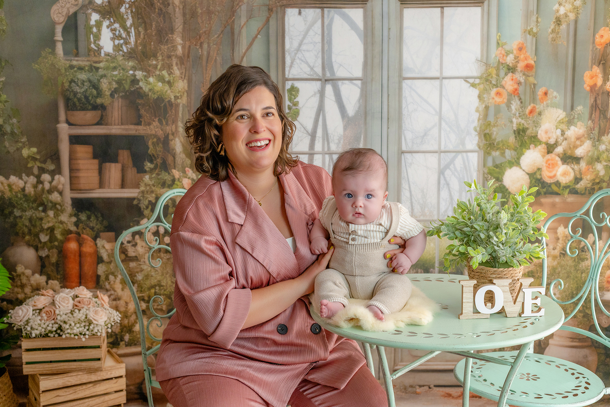 acompanhamento_mensal_fotografia_infantil_fotografia_bebe_ensaio_infantil_crescimento_bebe_primeiro_ano_estudio_fotografico_luz_estudio_maternidade_memorias_familia_criancas_felizes_espontaneidade_momentos_unicos_amor_familia