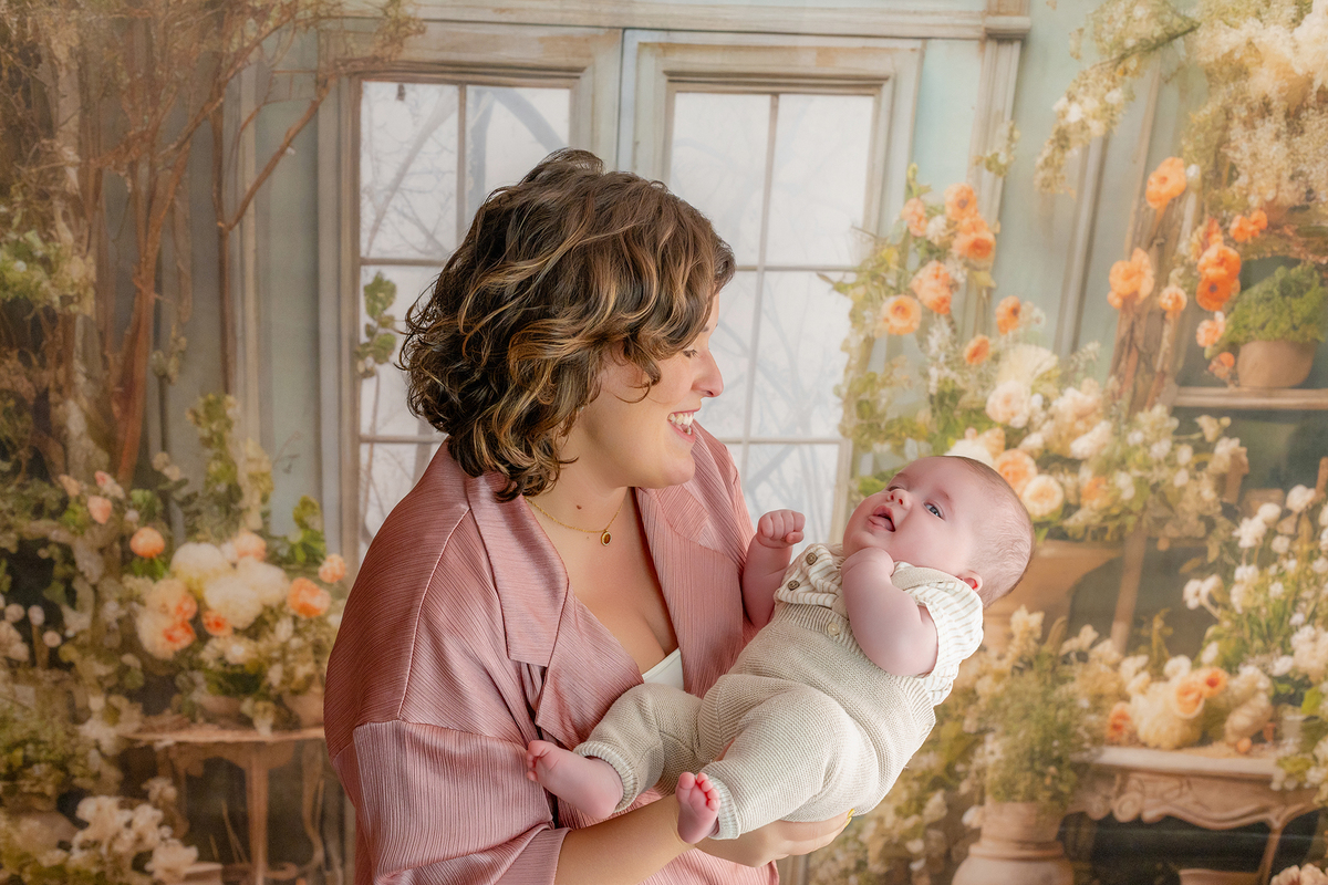 acompanhamento_mensal_fotografia_infantil_fotografia_bebe_ensaio_infantil_crescimento_bebe_primeiro_ano_estudio_fotografico_luz_estudio_maternidade_memorias_familia_criancas_felizes_espontaneidade_momentos_unicos_amor_familia