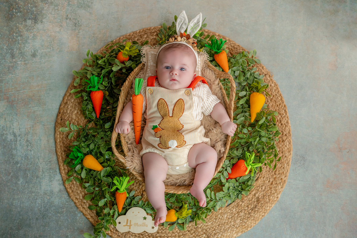 acompanhamento_mensal_fotografia_infantil_fotografia_bebe_ensaio_infantil_crescimento_bebe_primeiro_ano_estudio_fotografico_luz_estudio_maternidade_memorias_familia_criancas_felizes_espontaneidade_momentos_unicos_amor_familia