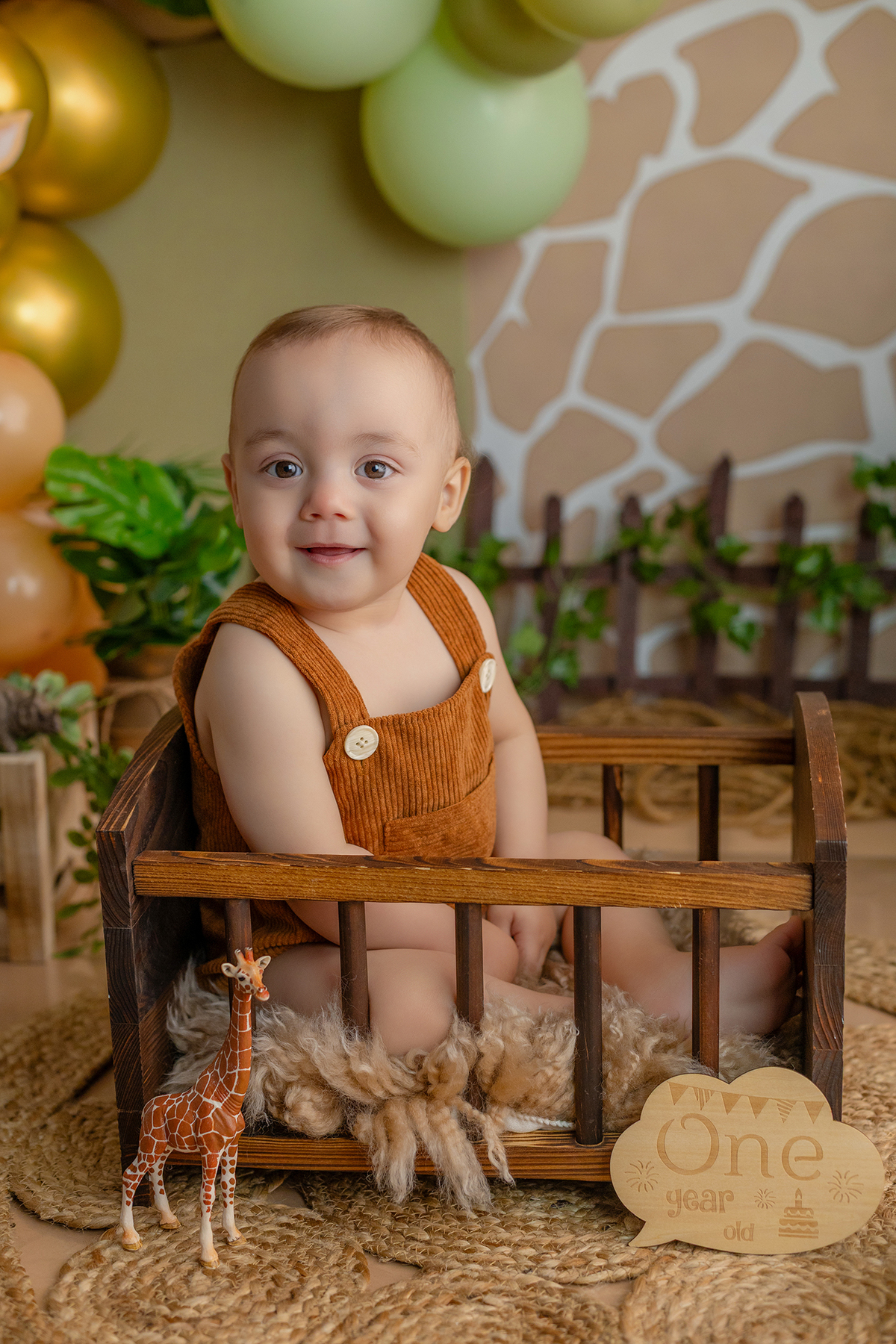 acompanhamento_smash_safari_smash_the_cake_safari_ensaio_bebe_safari_fotografia_infantil_tema_safari_bebe_animais_selva_primeiro_aniversario_smash_estudio_fotografico_luz_estudio_bebe_feliz_criancas_felizes_expressao_espontanea_momentos_unicos_amor_famili