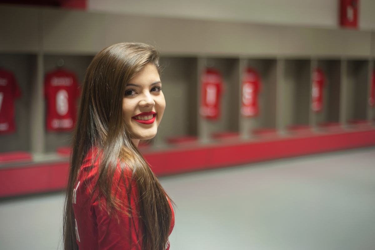 Book de 15 anos da Vanessa Sperb, fotografada no Campo nas dependências Sport Club Internacional, Porto Alegre - RS