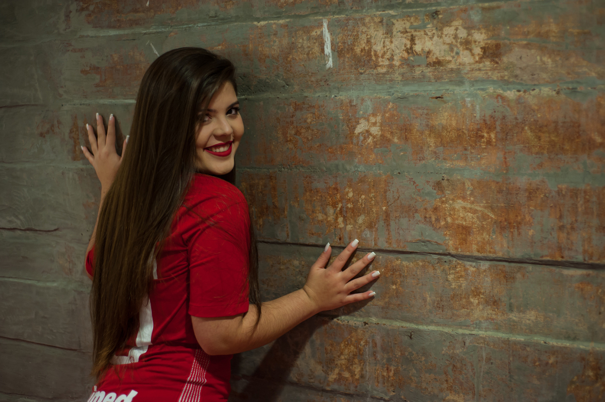 Book de 15 anos da Vanessa Sperb, fotografada no Campo nas dependências Sport Club Internacional, Porto Alegre - RS