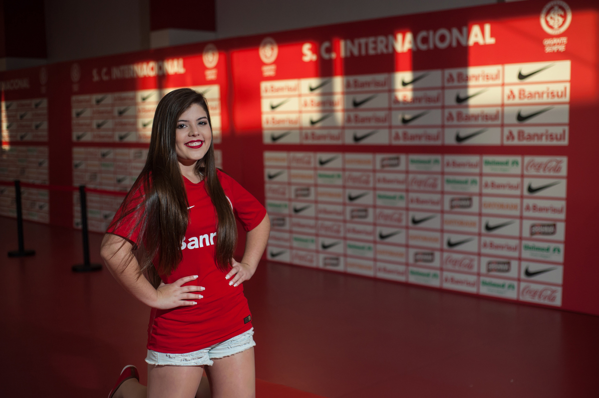 Book de 15 anos da Vanessa Sperb, fotografada no Campo nas dependências Sport Club Internacional, Porto Alegre - RS