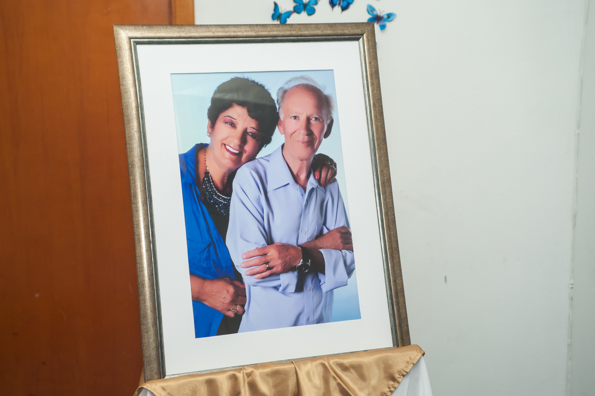 Festa-de-50anos-de-casamento-de-Olando-e-Oliria-bodas-de-ouro-daltocampos-com-na-casa-de-eventos-zoeira-Zona-Norte-de-Porto-Alegre-RS