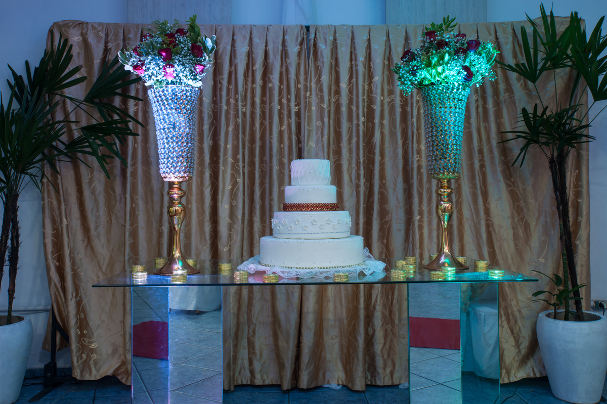Festa-de-50anos-de-casamento-de-Olando-e-Oliria-bodas-de-ouro-daltocampos-com-na-casa-de-eventos-zoeira-Zona-Norte-de-Porto-Alegre-RS