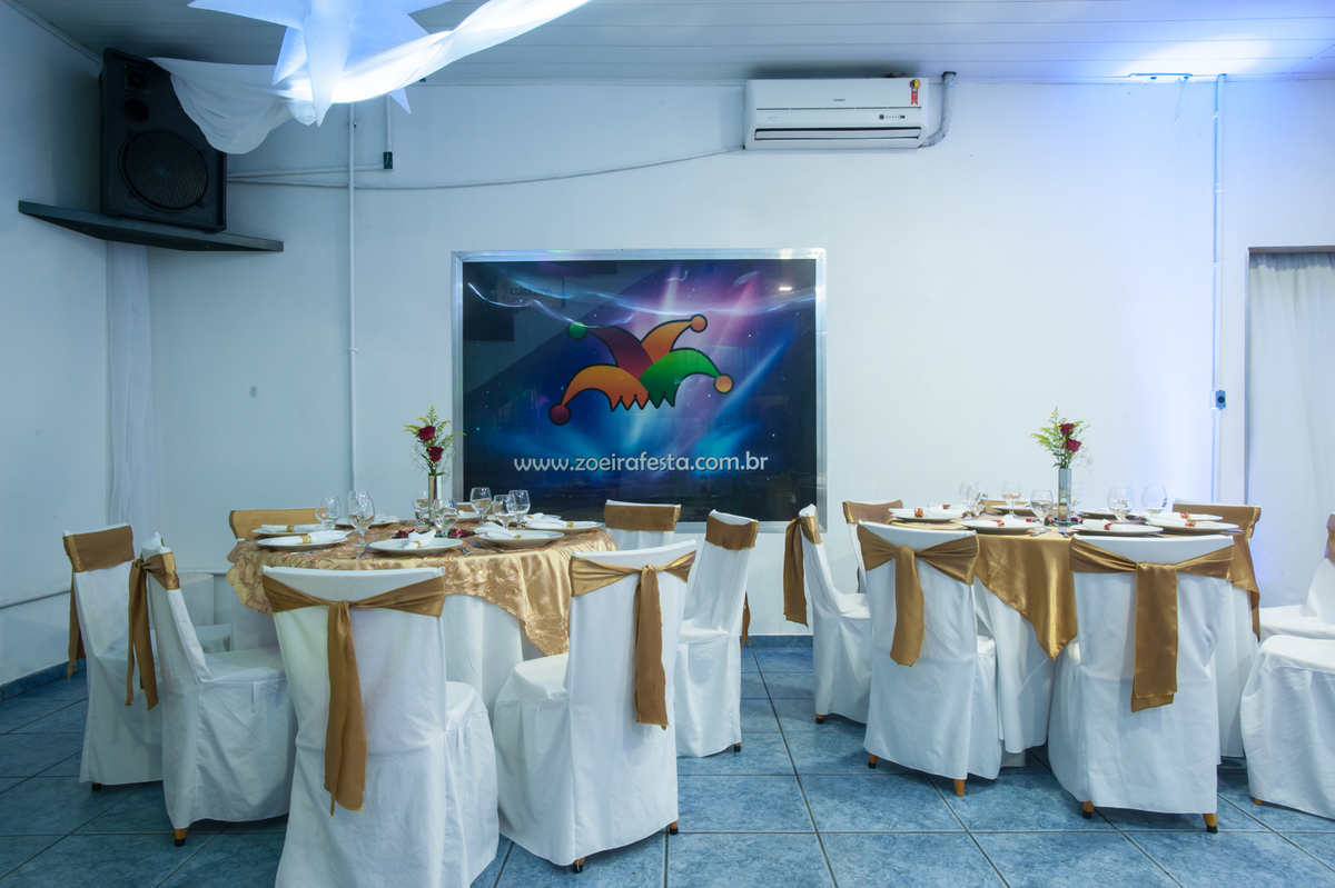 Festa-de-50anos-de-casamento-de-Olando-e-Oliria-bodas-de-ouro-daltocampos-com-na-casa-de-eventos-zoeira-Zona-Norte-de-Porto-Alegre-RS