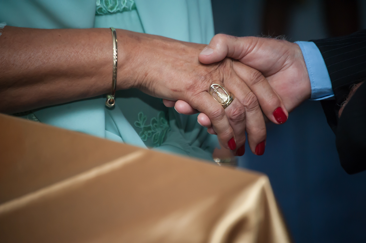 Festa-de-50anos-de-casamento-de-Olando-e-Oliria-bodas-de-ouro-daltocampos-com-na-casa-de-eventos-zoeira-Zona-Norte-de-Porto-Alegre-RS