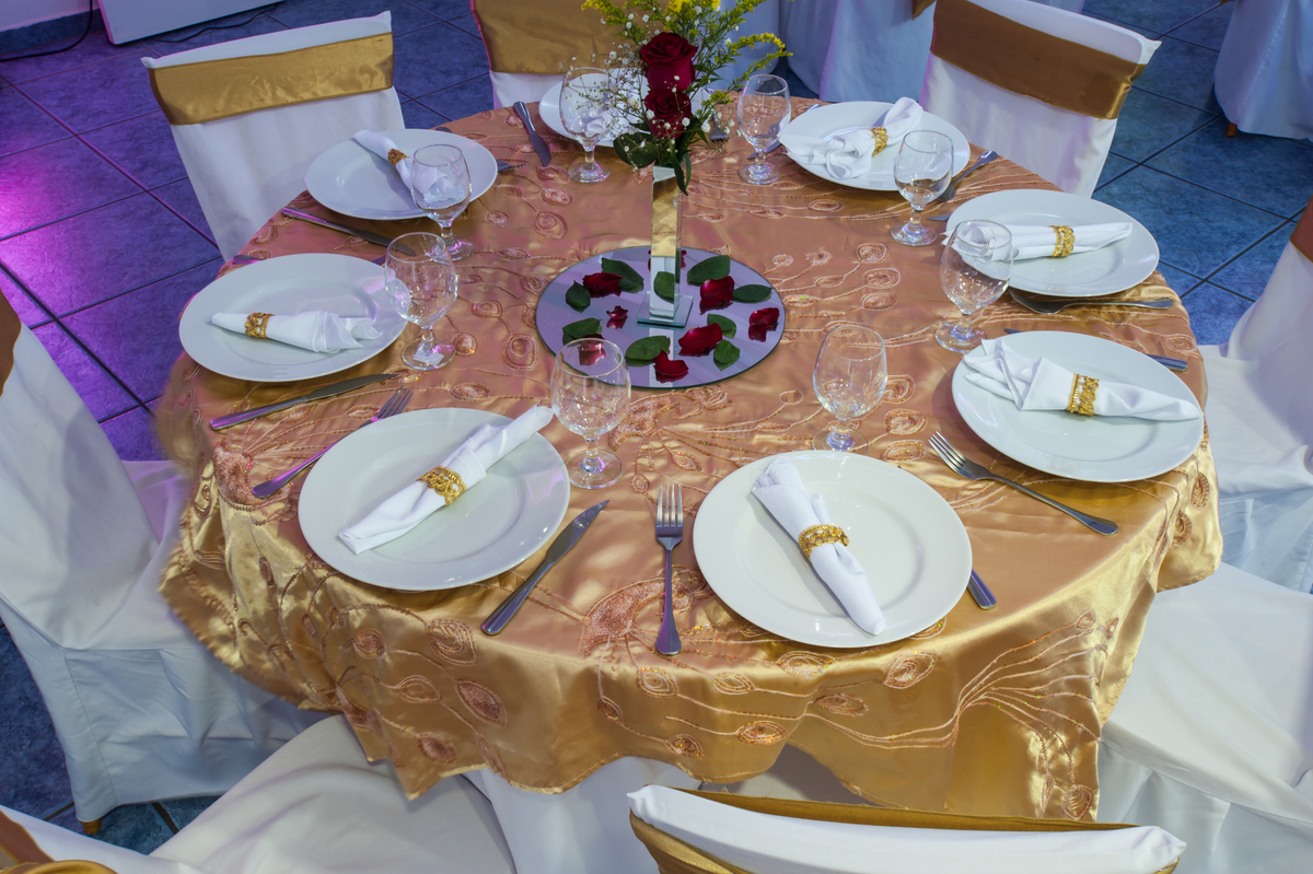 Festa-de-50anos-de-casamento-de-Olando-e-Oliria-bodas-de-ouro-daltocampos-com-na-casa-de-eventos-zoeira-Zona-Norte-de-Porto-Alegre-RS
