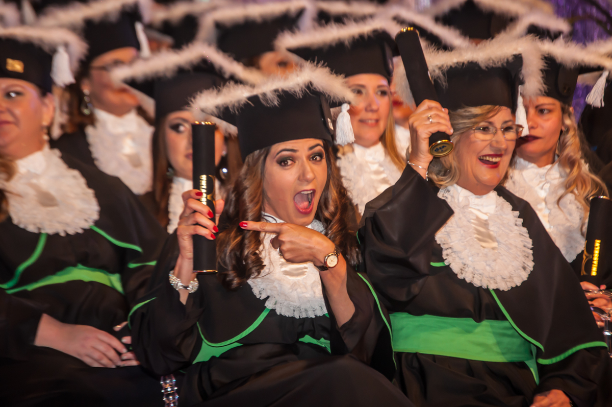 Formatura de Assistente Social - Uniaselvi-Marcilene Medeiros convidou o Elvis Presley para animar seus convidados na casa de eventos Zoeira, após sua colação de grau no Salão de Atos da PUC em Porto Alegre-RS