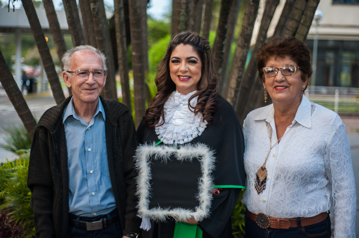 Formatura de Assistente Social - Uniaselvi-Marcilene Medeiros convidou o Elvis Presley para animar seus convidados na casa de eventos Zoeira, após sua colação de grau no Salão de Atos da PUC em Porto Alegre-RS