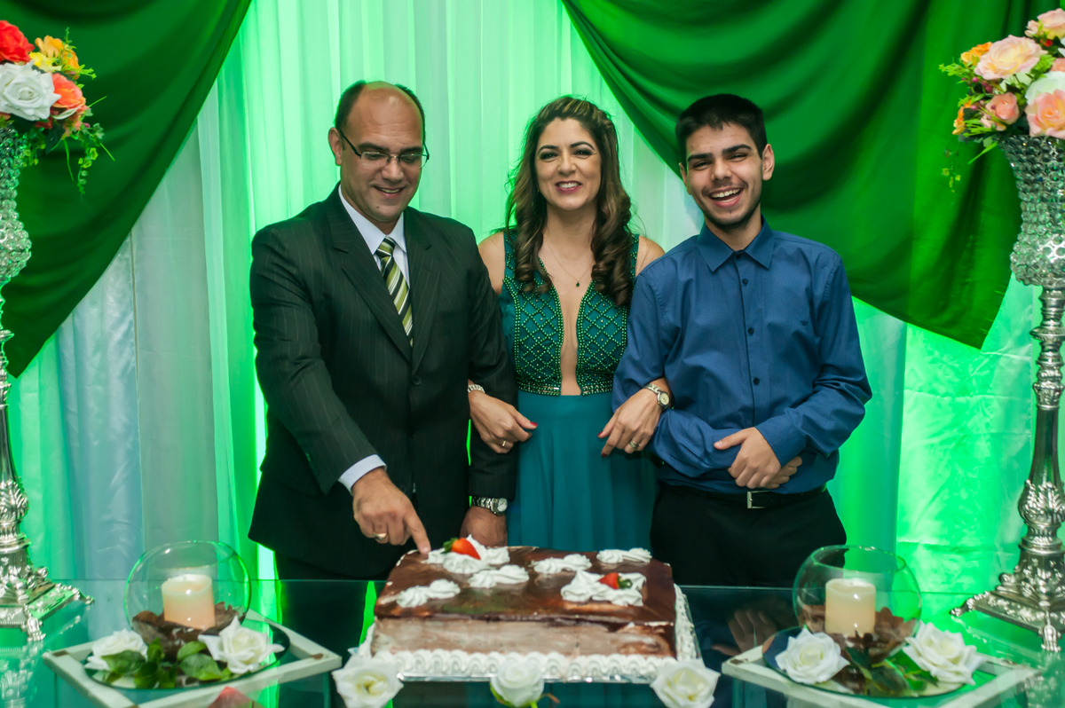 Formatura de Assistente Social - Uniaselvi-Marcilene Medeiros convidou o Elvis Presley para animar seus convidados na casa de eventos Zoeira, após sua colação de grau no Salão de Atos da PUC em Porto Alegre-RS