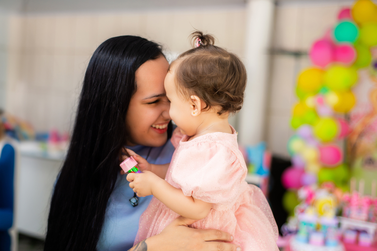 Aniversário infantil tema galinha pintadinha, decoração, fotografia infantil, Tai Barsanulfo em São Roque - SP