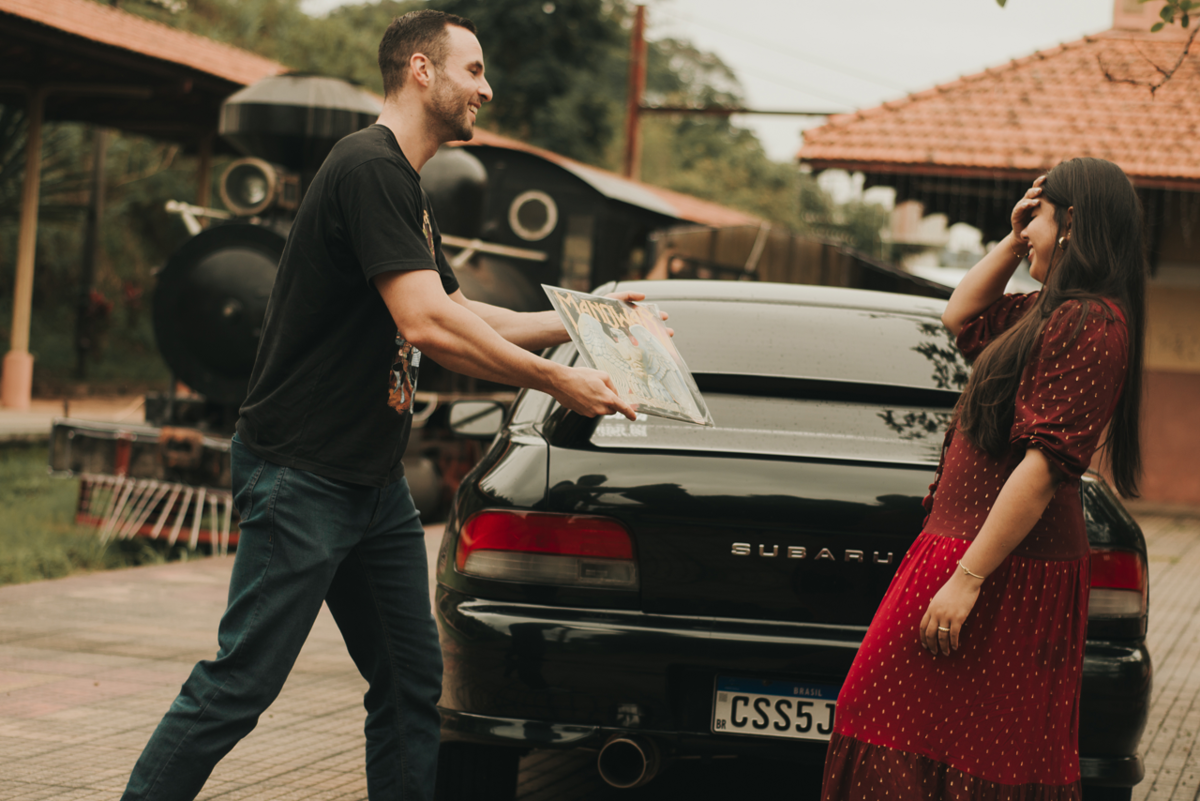 Ensaio casal, pré wedding na estação de trem, São Roque SP Tai Barsanulfo