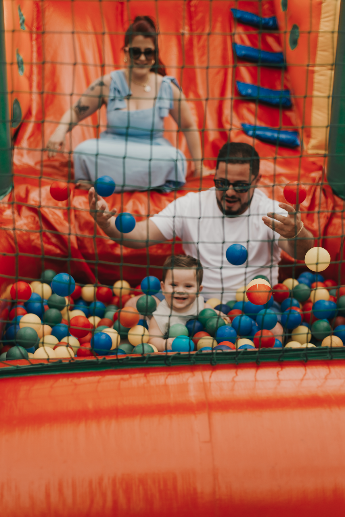 Aniversário infantil, festa 1 ano, tema cachorro, piscina de bolinha e diversão em São Roque - SP