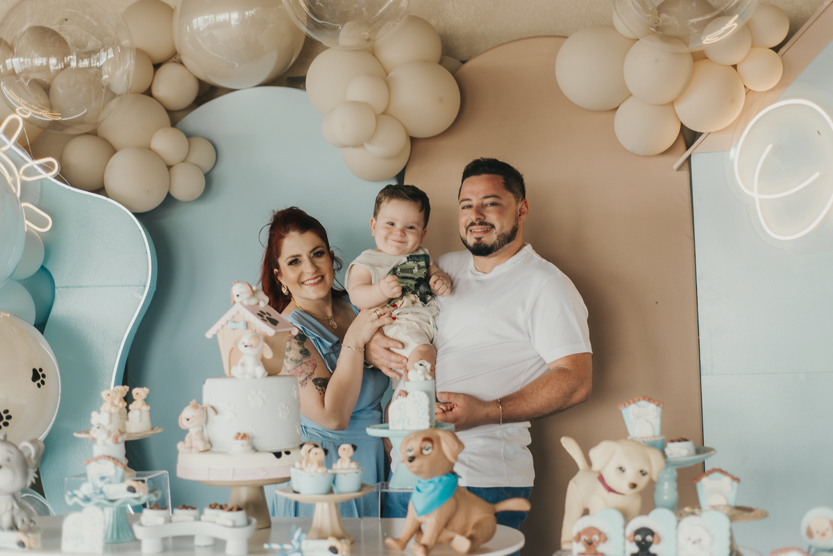 Aniversário infantil, festa 1 ano, tema cachorro, parabéns, em São Roque - SP