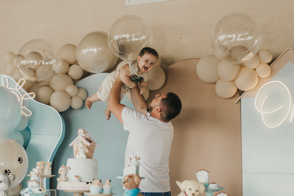 Aniversário infantil, festa 1 ano, tema cachorro, parabéns, em São Roque - SP