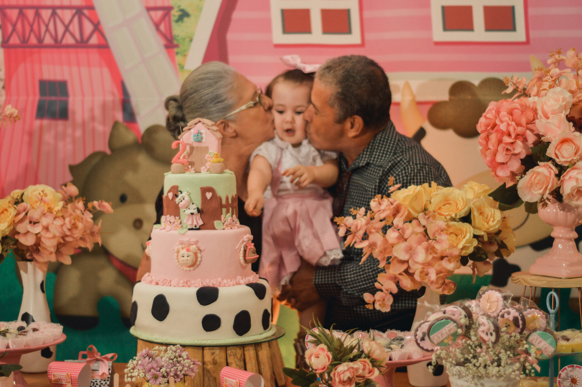 Cobertura aniversário infantil | Tema fazendinha | Decoracao de festa infantil | Tema fazendinha |Sao Roque SP