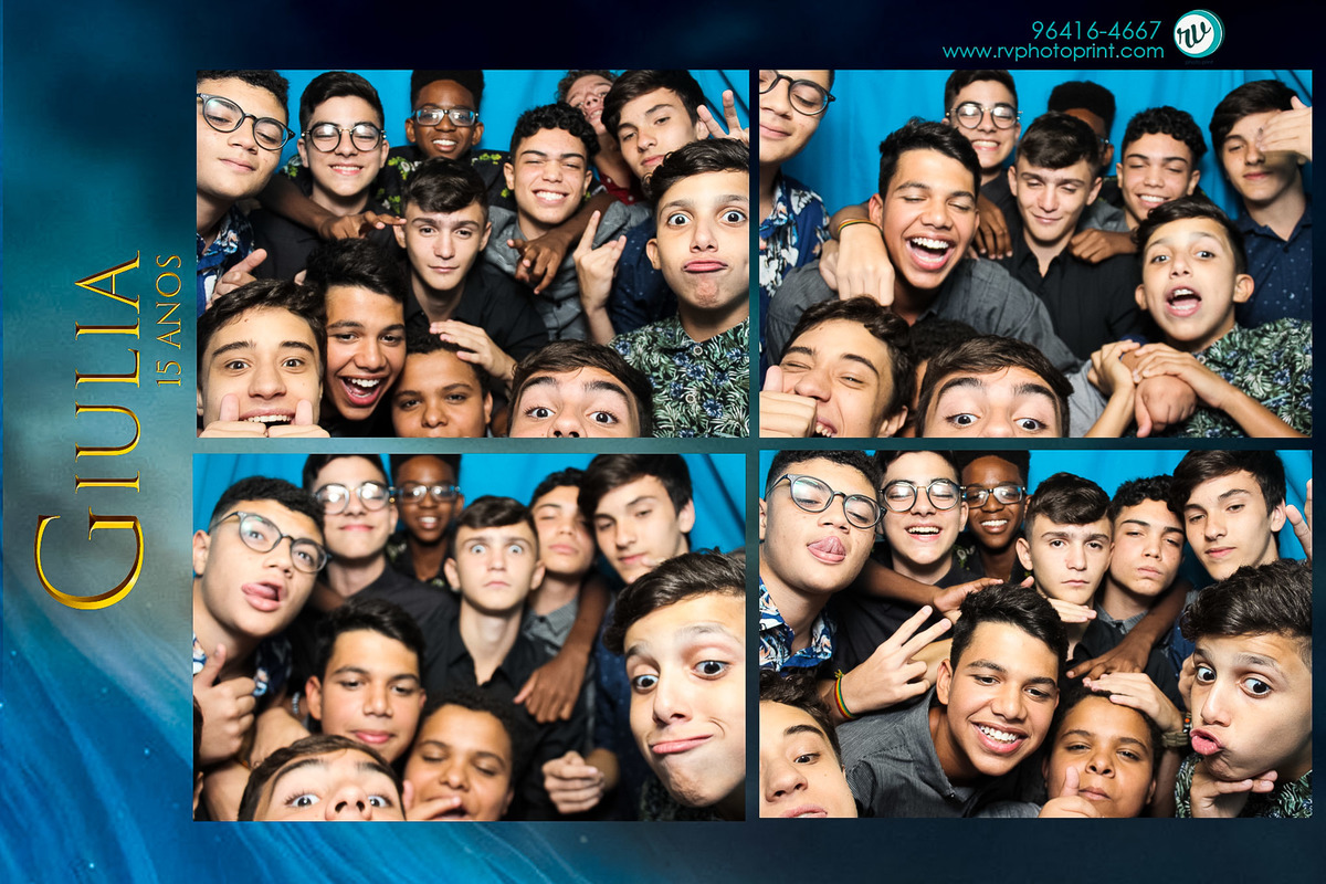 galera na cabine de fotos