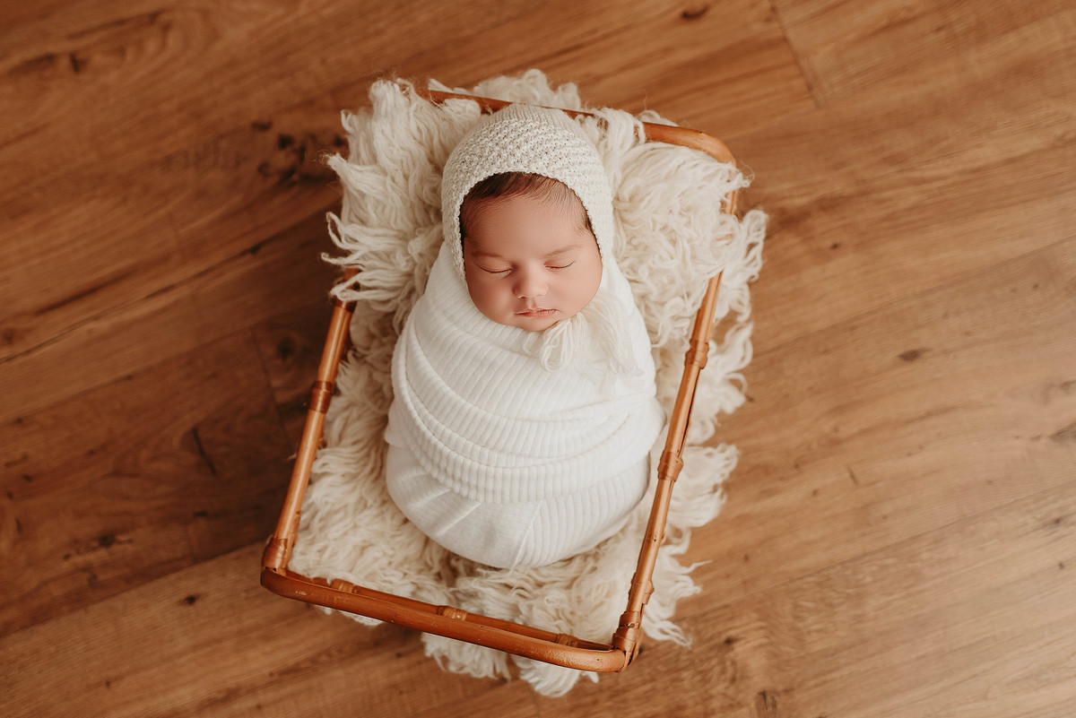 ensaio-newborn-petropolis-rj-sessao-fotografia-profissional-atemporal-estudio-climatizado-especialidade