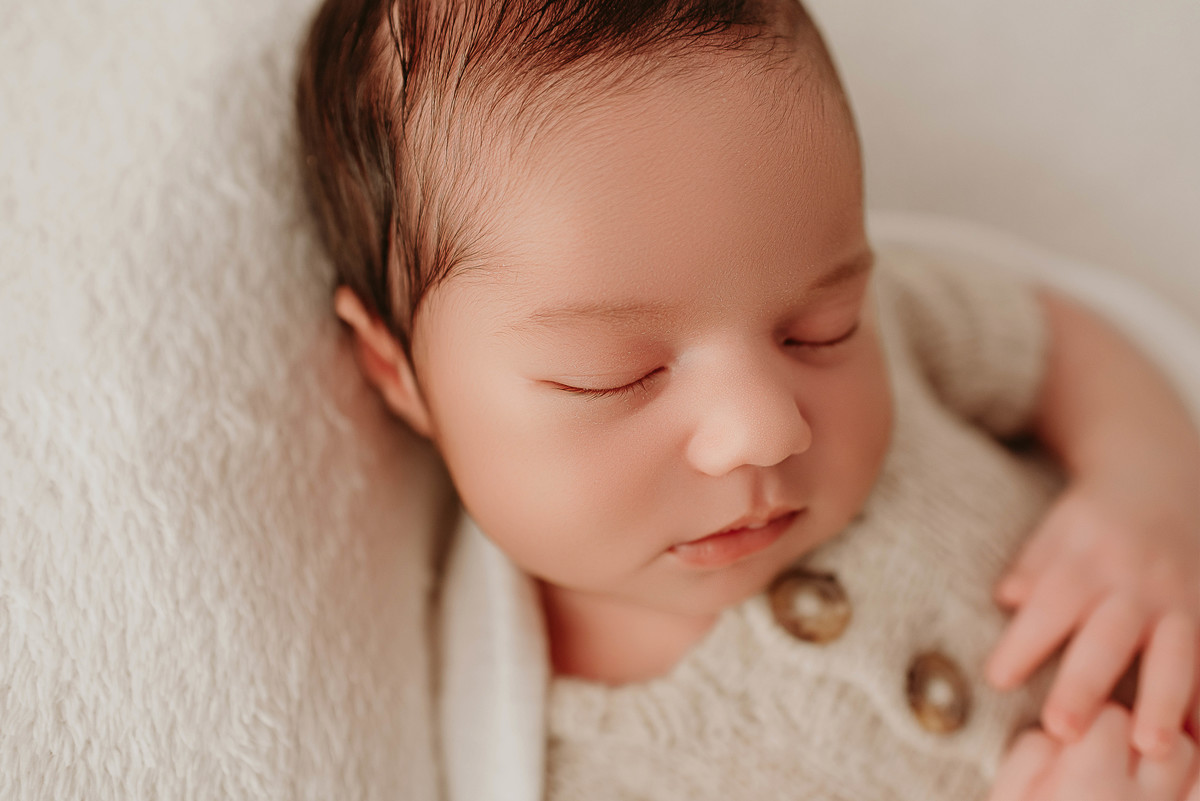 ensaio-newborn-petropolis-rj-sessao-fotografia-profissional-atemporal-estudio-climatizado-especialidade